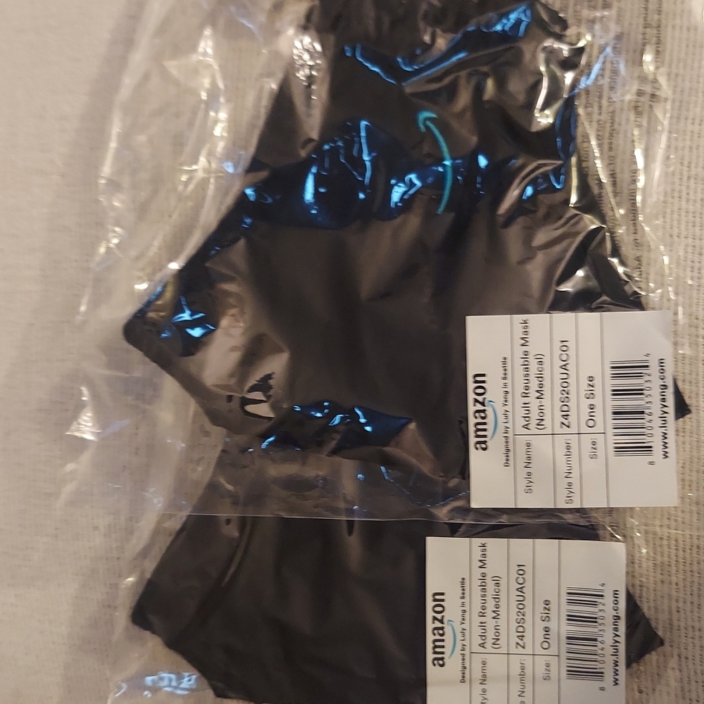 😷2-Amazon adults face mask 😷